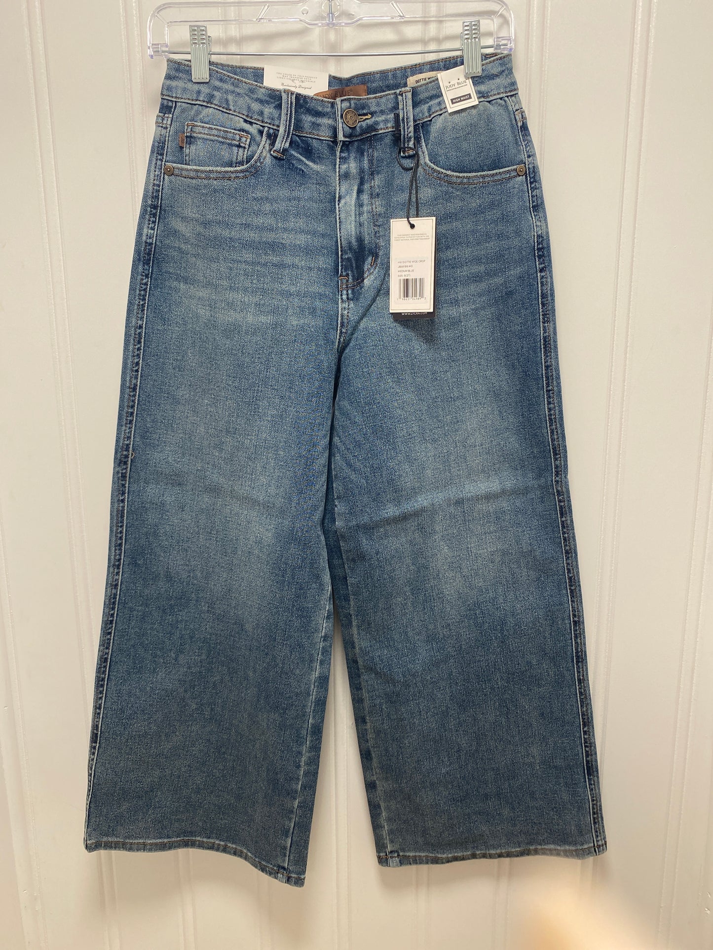 Judy Blues Wide Crop Jeans