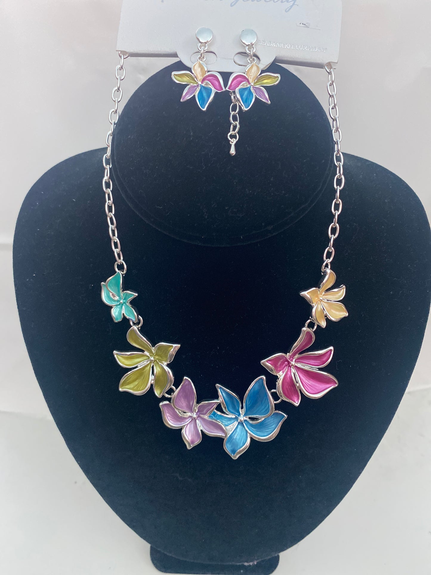 Flowers Earrings &Necklace Set