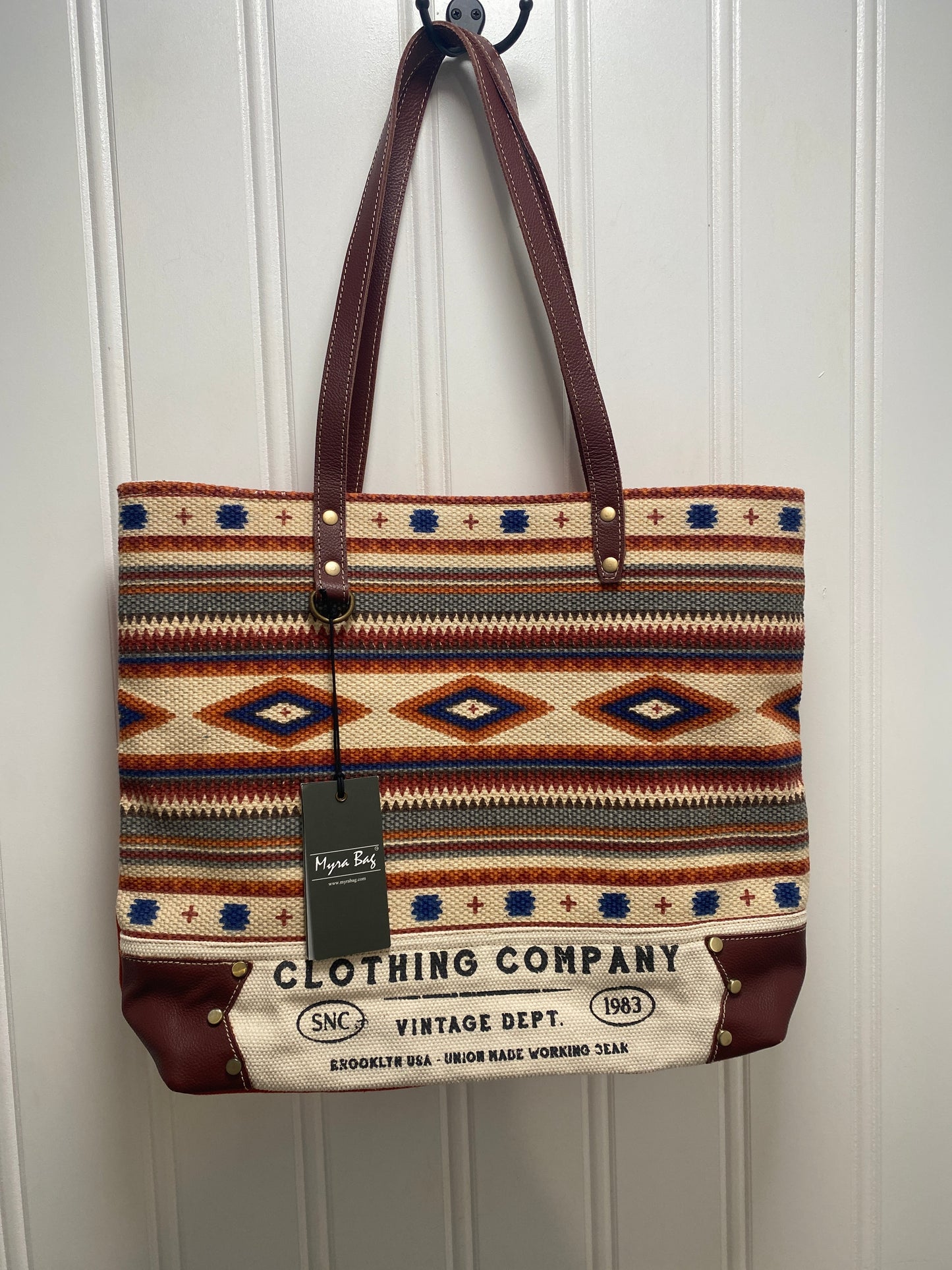 Myra Rio Vintage Clothing Bag