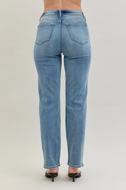 Judy Blue 8602 HW Straight Fit
