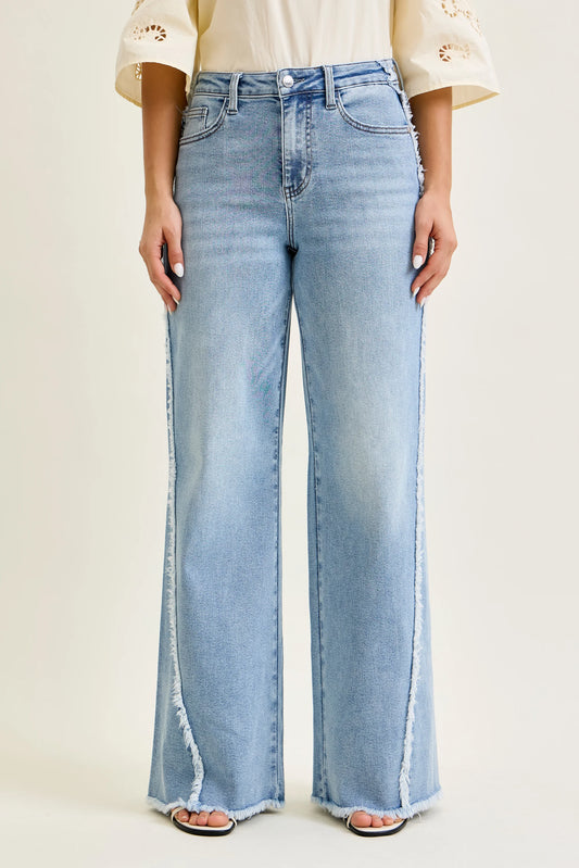 Judy Blue 881087 Retro Wide w/ Raw Twisted Outseam