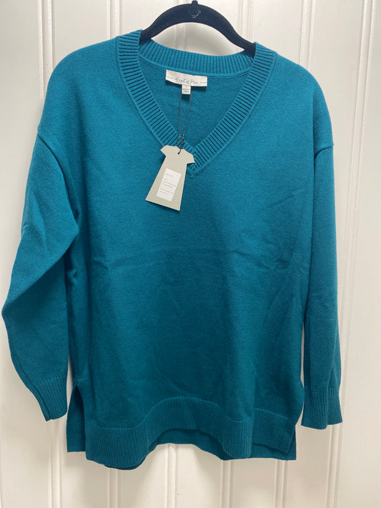Heart of Pine V-Sweater. Spruce Green