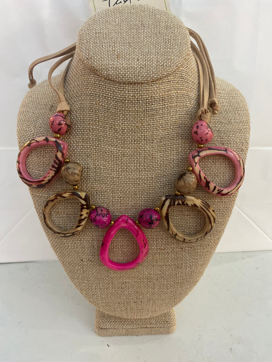 Tagua Necklace Pink/Fuchsia/Brown