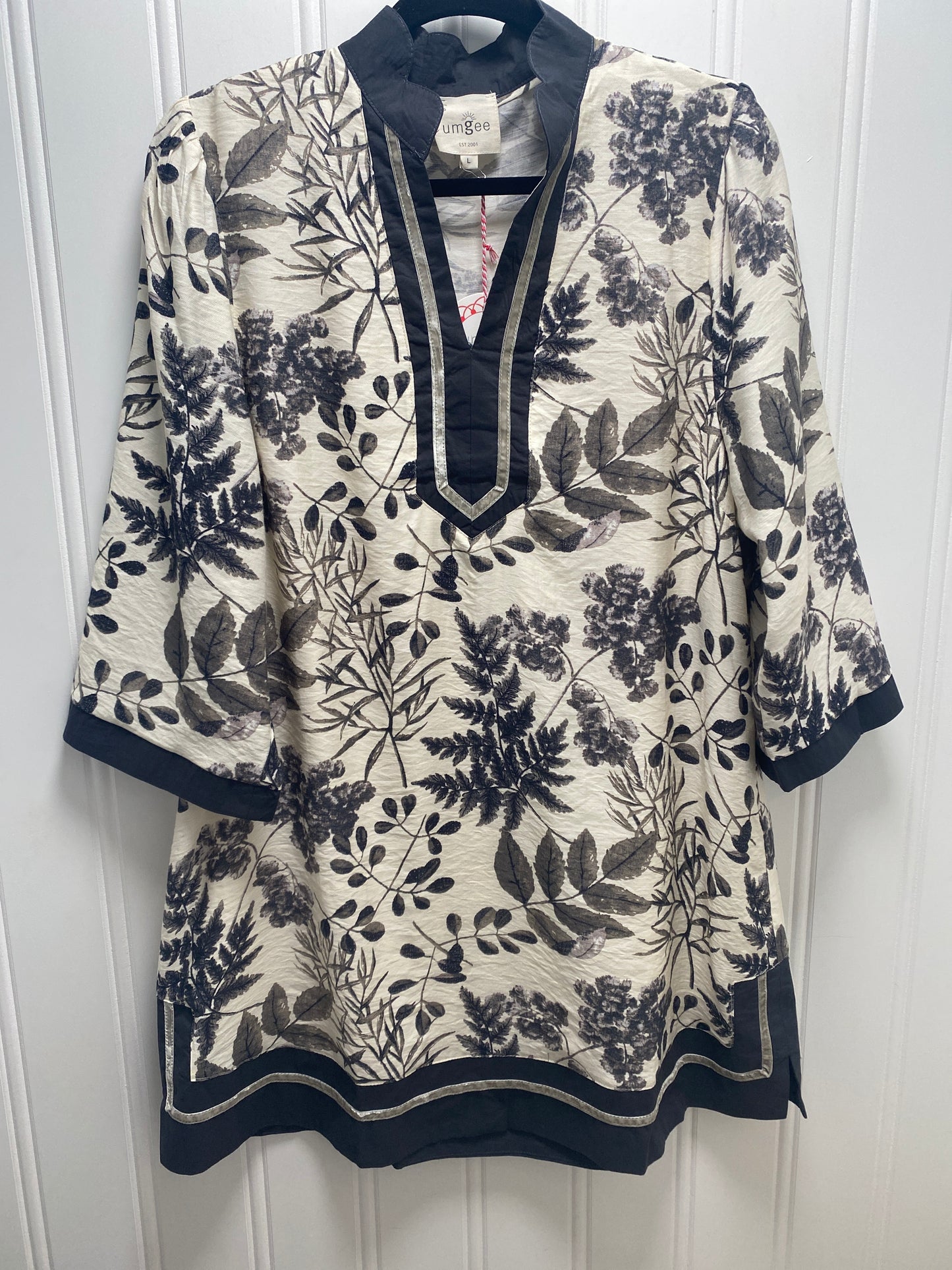 Ivory & Charcoal Dress by Umgee