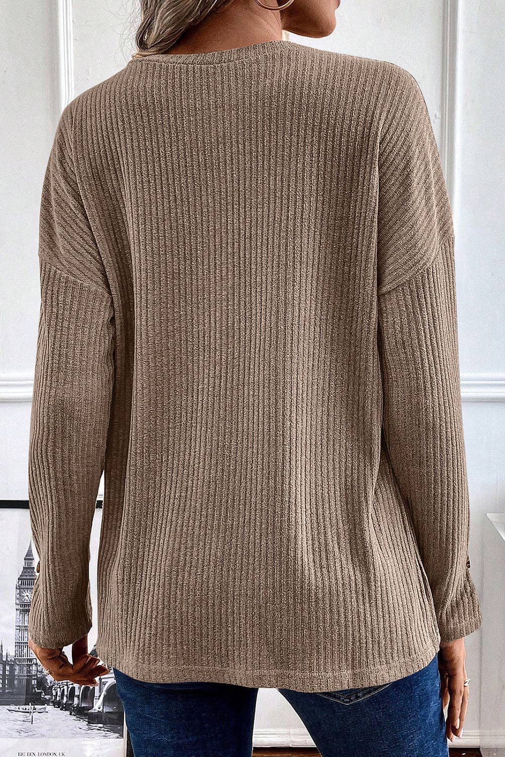 Long Sleeve Henley Top: Pale Khaki / M