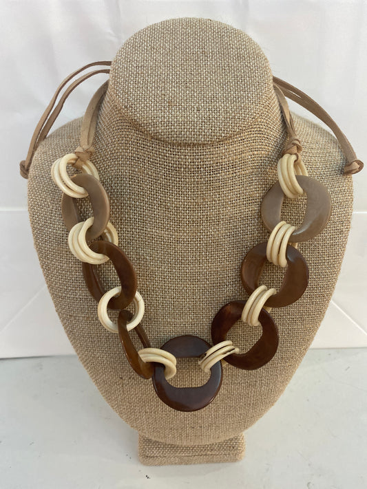 Tagua Necklace Brown/Ivory