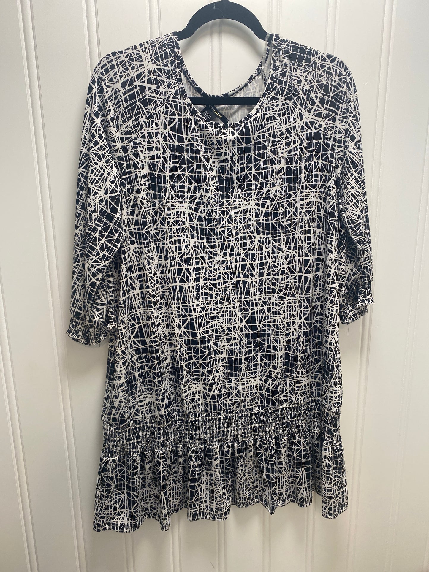 Black/White Ruffle Bottom Dress
