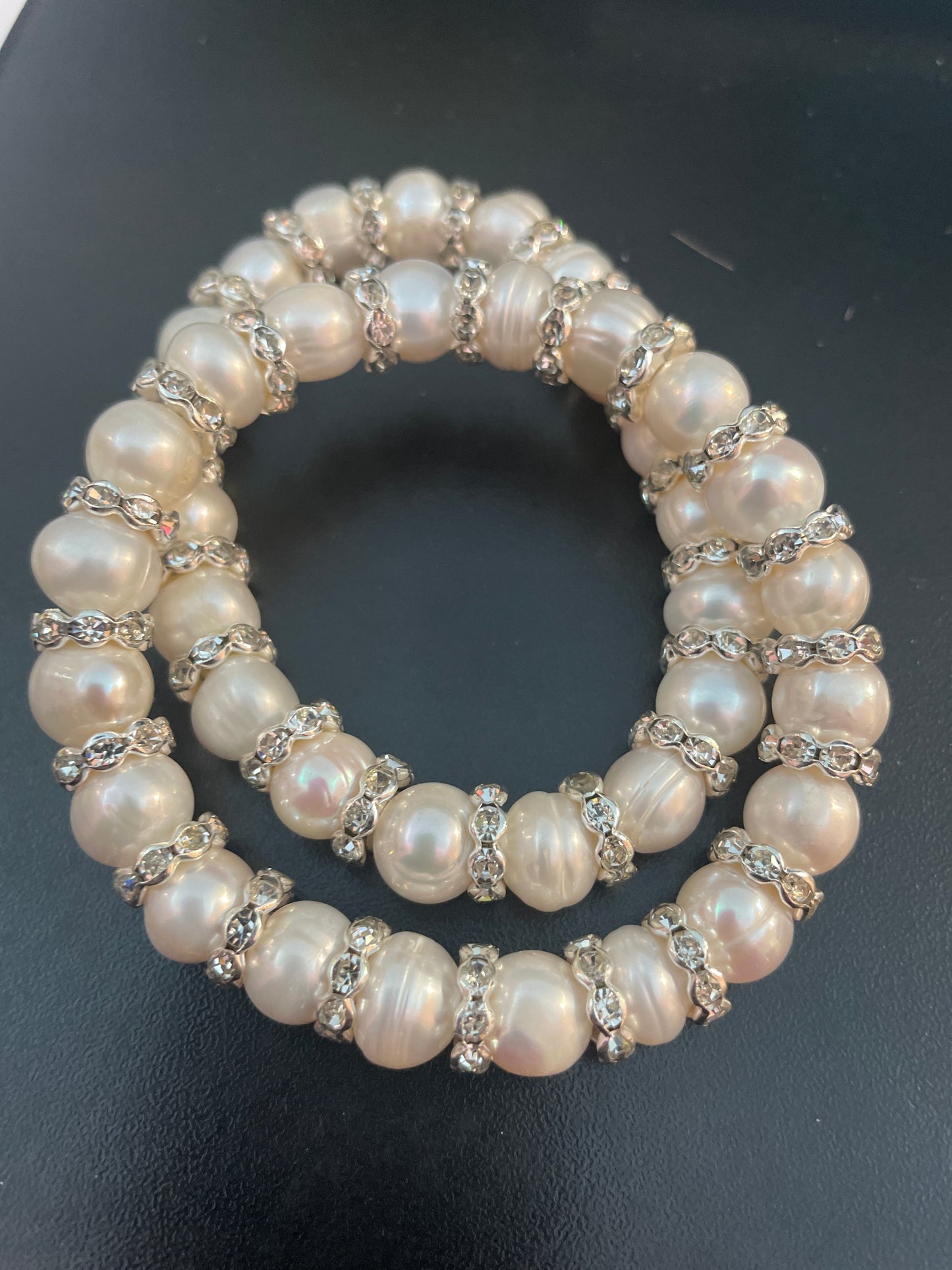 Genuine Pearl Jewel Stretch Bracelet A2