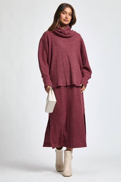 2 Piece Cozy Thermal Layered Set: Wine / S